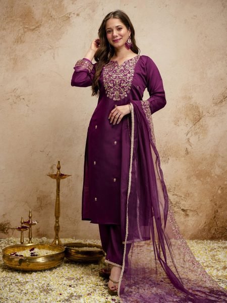 Portable Wine Chanderi Kurti Pant Set with Organza Dupatta for Casual Wear at Bulk Rate  Straight Cut Long Kurtis