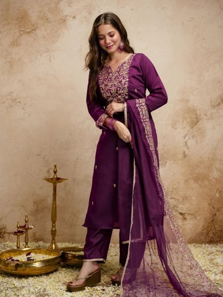 Portable Wine Chanderi Kurti Pant Set with Organza Dupatta for Casual Wear at Bulk Rate  Straight Cut Long Kurtis