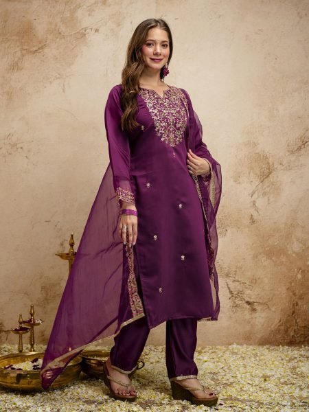 Portable Wine Chanderi Kurti Pant Set with Organza Dupatta for Casual Wear at Bulk Rate  Straight Cut Long Kurtis