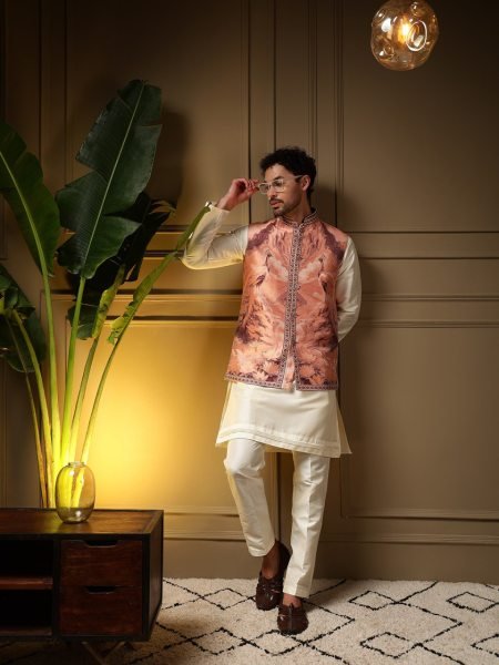 Practical OffWhite Peach Men   s Koti Kurta Pant Set with 3D Jacquard Weaving Kurta Pajama Wholesale