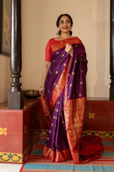Practical Purple Soft Lichi Silk Saree with Rich Pallu and Jacquard Weaving For Wedding Silk Sarees Wholesale