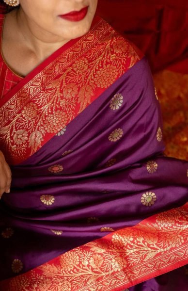 Practical Purple Soft Lichi Silk Saree with Rich Pallu and Jacquard Weaving For Wedding Silk Sarees Wholesale