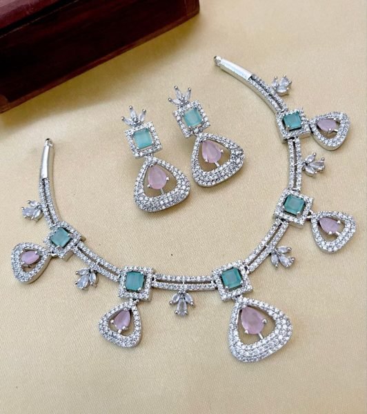 Premium American Diamond Choker Set with Earrings Perfect for Weddings Fashion Accessories Wholesale