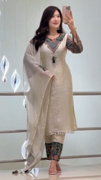 Premium Cream Banarasi Ethnic Set with Handwork Neck and Designer Dupatta For Occasions 3 Piece Kurti Set