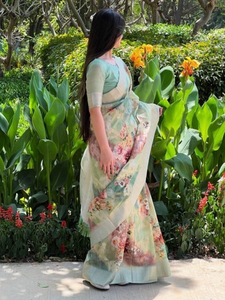 Premium Maheshwari Silk Saree With All Over Zari Weaving Pattern  Silk Sarees Wholesale