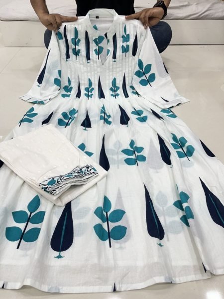 Premium Mul Cotton Kurta Set with Lining Pockets Everyday Ethnic Fashion for Girls Women Ready to Wear Collection Best Price  Kurti With Bottom Wholesale