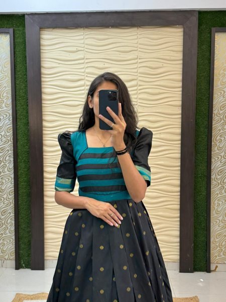 Premium Narayan Peth Silk Paithani Gown with Jacquard Border For Onam Festive Wear Anarkali Kurtis 