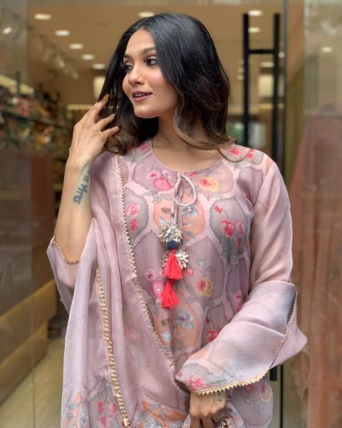 Premium Organza Kurti Pant With Dupatta With Embroidery Work  3 Piece Kurti Set