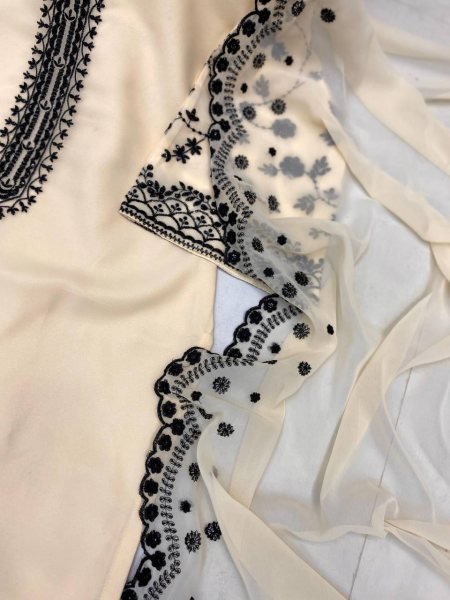 Cream Georgette Suit Set At Best Rates for Pakistani Inspired Look Ready To Wear Collection