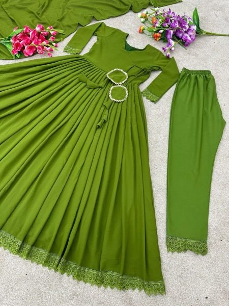 Presenting New Heavy Georgette Gown Pant   Dupatta  3 Piece Kurti Set