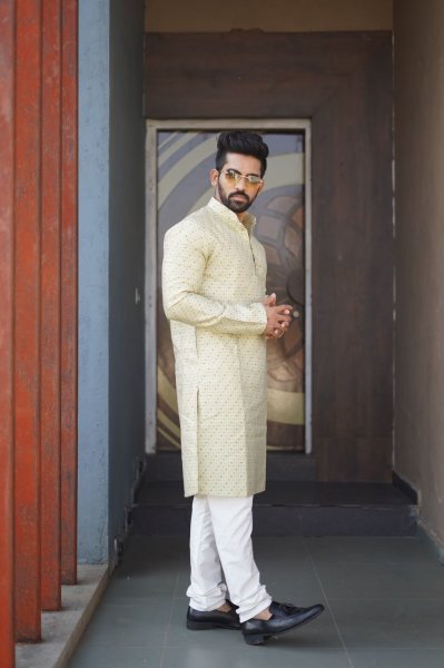 Presenting new heavy j card silk with amboj work traditional kurta Pant Kurta Pajama Wholesale