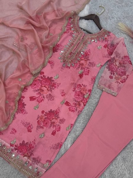 Presenting New Premium Kundan Organza Suit With Embroidery Coding Dori Sequence With Heavy Stone 3 Piece Kurti Set