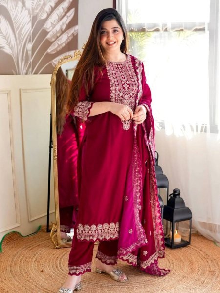 Presenting New Velvet Top -Pent  Dupatta Set Fully Stitched Ready To Wear 