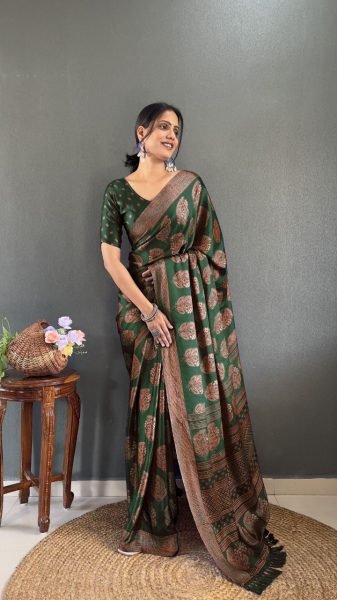 Printed Moss Silk Saree for Everyday Wear Comfortable & Stylish Saree Online Silk Sarees Wholesale