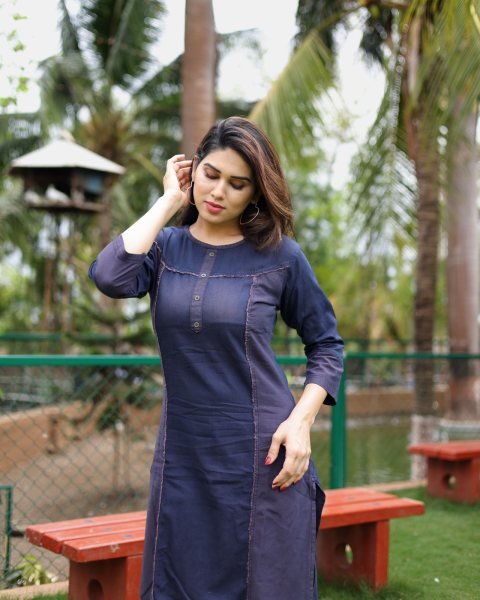 PURE COTTON DENIM WITH STYLISH WASHING EFFECT KURTi  Straight Cut Long Kurtis