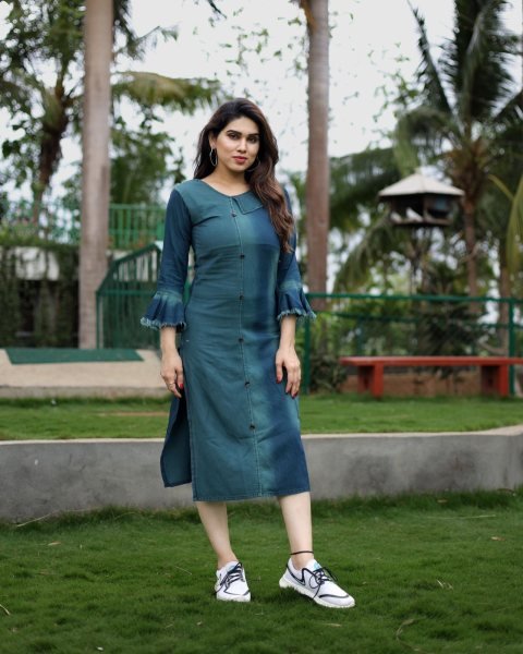 PURE COTTON DENIM WITH STYLISH WASHING EFFECT KURTi  Straight Cut Long Kurtis