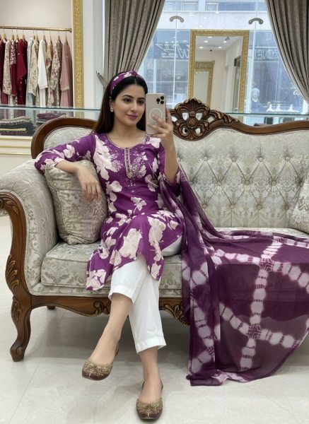 Purple Comfortable Cotton Suit Set for Women Casual and Office Wear Printed Kurtis