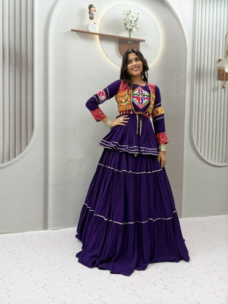Purple Cotton Lehenga Choli with Heavy Gamthi Embroidery and Koti Set For Dandiya Navratri Lehnega Choli