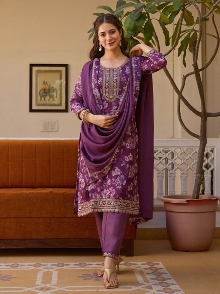 Purple Luxe Heavy Chinon Floral Embroidered Suit Set with Dupatta Ready to Wear 3 Piece Kurti Set