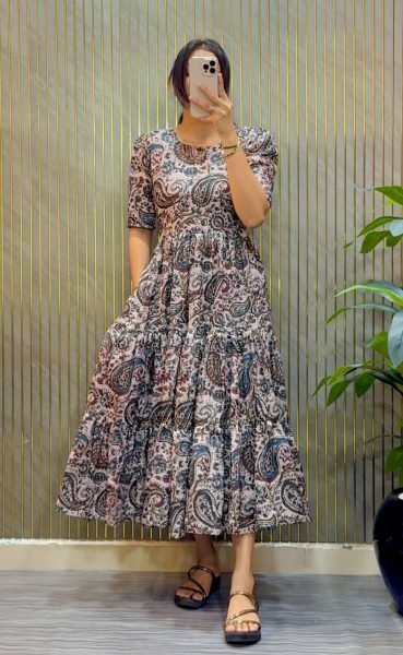 Radiant Baby Pink Women's Premium Cambric Cotton Kalamkari Print Midi Dress Western Ladies Top Wholesale
