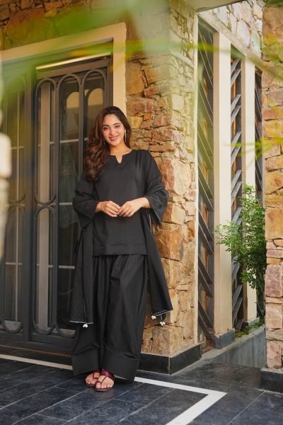 Radiant Black Cotton Kurti Patiala Gharara Set with Chinnon Dupatta at Manufacturer  Cotton Kurtis Wholesale