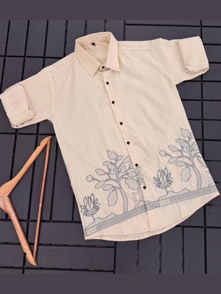 Radiant Cream Breathable Linen Shirt for Hot Weather Wear 