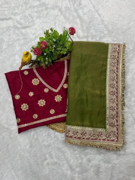 Radiant Green Designer Mocha Silk Saree with Mono Diamond Silk Unstitched Blouse Silk Sarees Wholesale