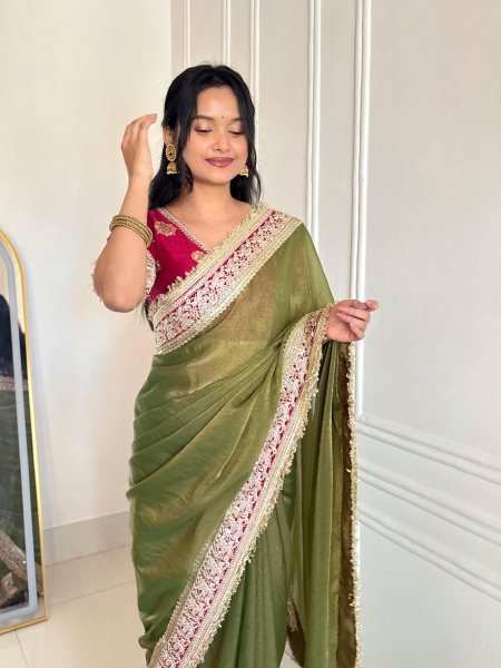 Radiant Green Designer Mocha Silk Saree with Mono Diamond Silk Unstitched Blouse Silk Sarees Wholesale