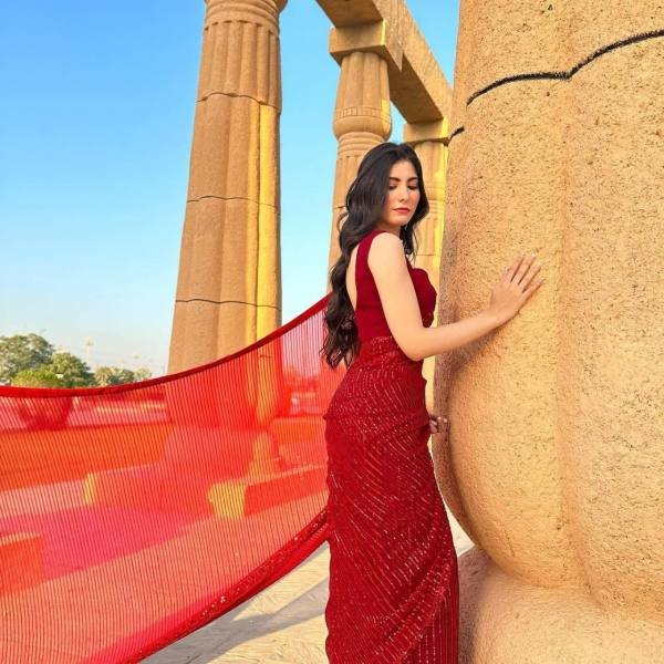 Radiant Red Soft Georgette Saree with Heavy Sequence Work For Partywear Bollywood Fancy Sarees Wholesale