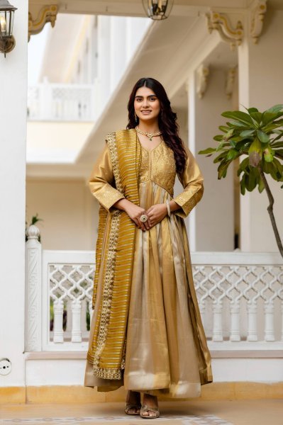 Rakshabandhan Festive Gown with Heavy Embroidery and 3 5 Meter Flair at Wholesale Rate Anarkali Kurtis 