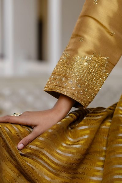 Rakshabandhan Festive Gown with Heavy Embroidery and 3 5 Meter Flair at Wholesale Rate Anarkali Kurtis 
