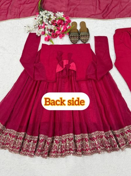Magnetic Rani Pink Crunchy Silk Anarkali Set With For Side Lace Border In dupatta For Party Wear Ready To Wear Collection