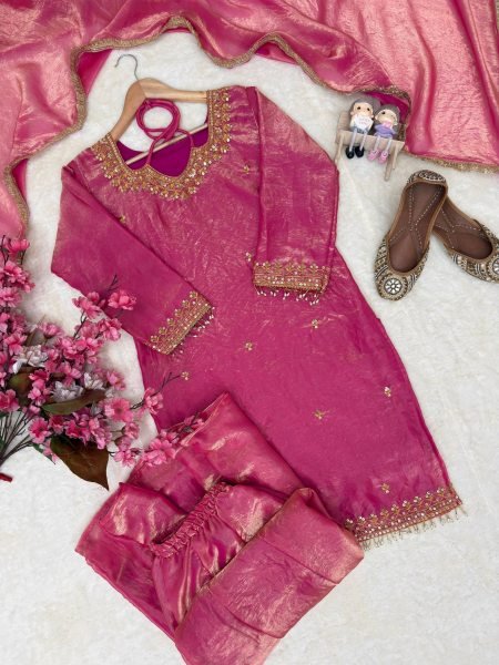 Rani Pink Heritage Core Heavy Stylish Zari Embroidered Work Kurti With Trend Women Plazzo And Lace Work Dupatta Ready To Wear Collection