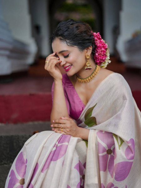 Rare Cream Pink Linen Cotton Saree with Elegant Digital Floral Print For Party Printed Cotton Sarees Wholesale