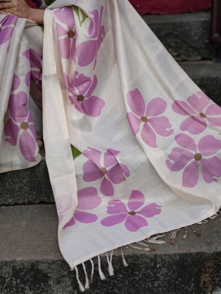 Rare Cream Pink Linen Cotton Saree with Elegant Digital Floral Print For Party Printed Cotton Sarees Wholesale