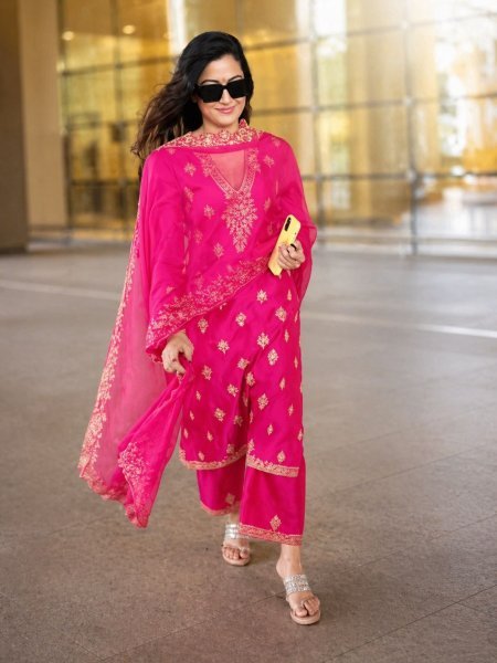 Rashmika Mandanna Wearing Pink Embroidered Kurta Set With a Matching Dupatta Kurtis