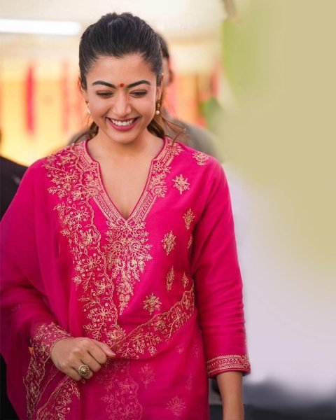 Rashmika Mandanna Wearing Pink Embroidered Kurta Set With a Matching Dupatta Embroidery Kurtis 