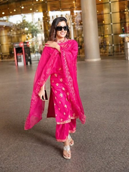 Rashmika Mandanna Wearing Pink Embroidered Kurta Set With a Matching Dupatta Embroidery Kurtis 