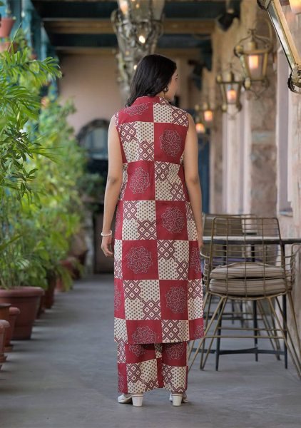 Ready-to-Wear Poly Rayon Suit Set Short Sleeve Kurti with Printed Pant for Daily Comfort Kurti With Bottom Wholesale