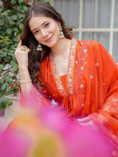 Ready to Wear PV Chanderi Embroidered Suit Set with Cotton Dupatta 3 Piece Wholesale Collection for Resellers 3 Piece Kurti Set