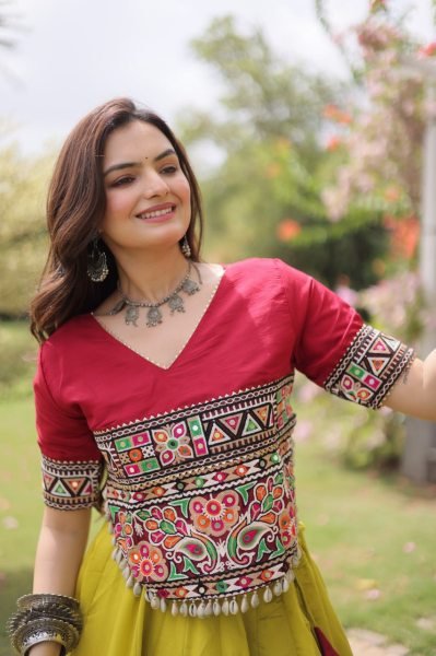 Ready to Wear Roman Fabric Navratri Lehenga with Stitched Gamthi Embroidered Top Navratri Lehnega Choli