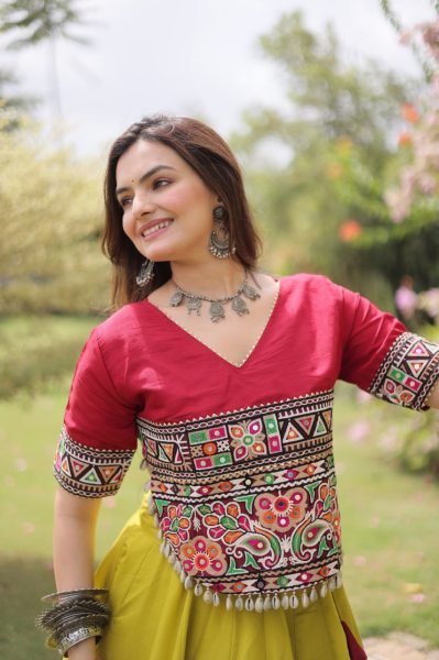 Ready to Wear Roman Fabric Navratri Lehenga with Stitched Gamthi Embroidered Top Navratri Lehnega Choli