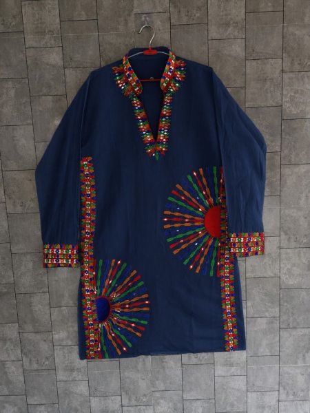Recyclable Blue Designer V-Neck Men’s Kurta with Embroidery and Mirror Work For Navrati Kurta Pajama Wholesale