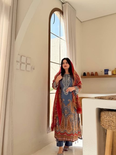 Recyclable Blue Silver Diamond Work Chinon Suit Set for Festive and Office Wear Printed Kurtis