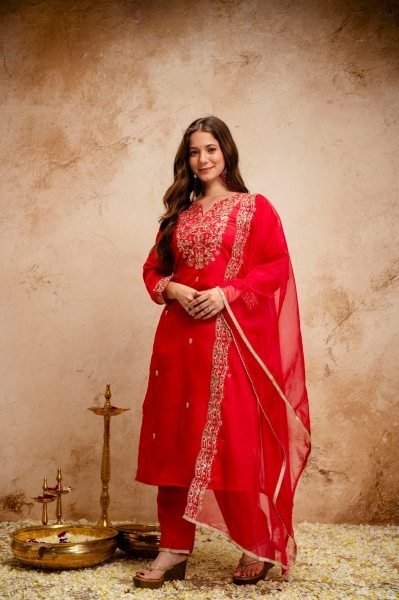 Red Chanderi Embroidered Kurti Pant Dupatta Set with Organza Dupatta for Festive Wear  Straight Cut Long Kurtis