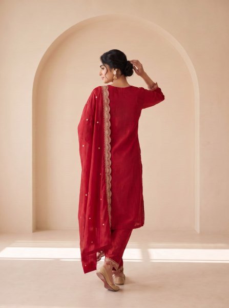 Red Heavy Blooming Chinon Silk Embroidered Top Bottom Dupatta Set at Wholesale Rate Embroidery Suits Wholesale