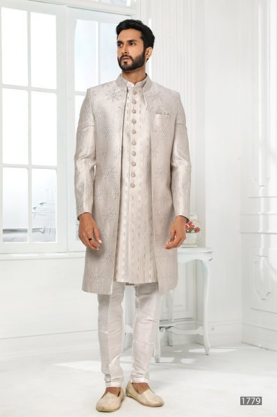 Refined Ivory Premium Quality Mens Ethnic Wear Set for Resellers and Export Kurta Pajama Wholesale