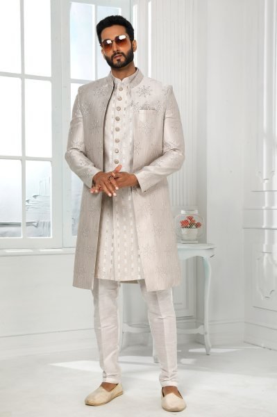 Refined Ivory Premium Quality Mens Ethnic Wear Set for Resellers and Export Kurta Pajama Wholesale