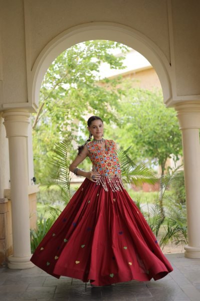 Refined Maroon Cotton Chaniya Choli with Heart Thread Embroidery for Garba Night Navratri Lehnega Choli