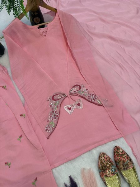 Refined Pink Mal Chanderi Cotton Top with Farshi Salwar and Dupatta Set at Manufacturer Rate Ready To Wear Collection